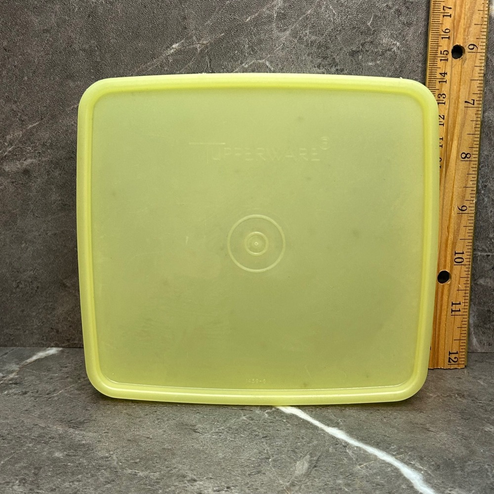 Vintage Tupperware 1459-6 Square Container Lid Avocado Green Storage Retro